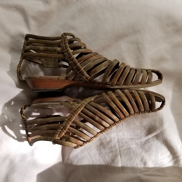 Vintage 80s Gladiator Sandals Tan/ Brown Sz 37 1/2 - Picture 4 of 6